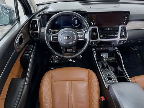 Certified 2021 Kia Sorento SX Prestige AWD/4WD image 4