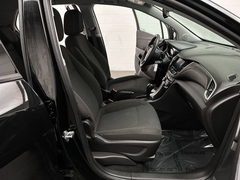 Used 2020 Chevrolet Trax LS w/ Tint and Cruise Package FWD image 18