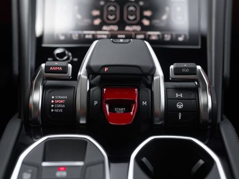Used 2024 Lamborghini Urus S AWD/4WD image 29