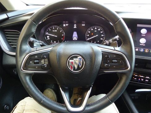 Used 2021 Buick Envision Essence AWD/4WD image 42