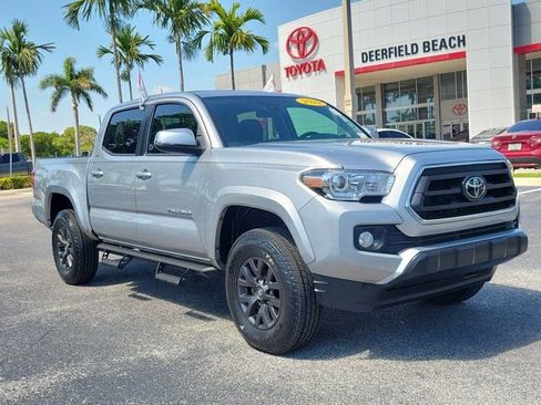 Certified 2022 Toyota Tacoma SR5 w/ Technology Package AWD/4WD image 24