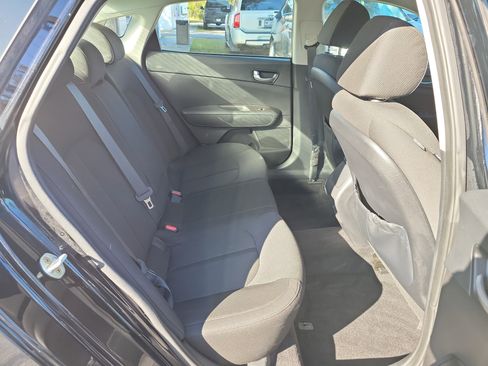 Used 2017 Kia Optima LX w/ Option Group 014 image 12