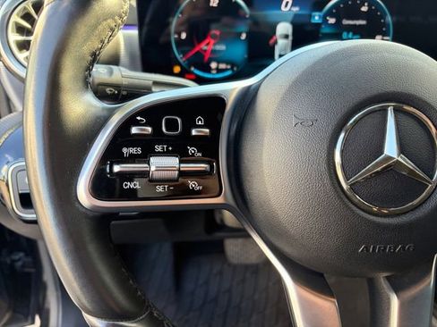 Used 2021 Mercedes-Benz A 220 image 6