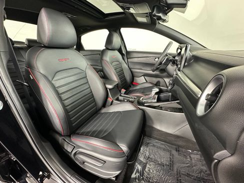 Used 2024 Kia Forte GT w/ GT2 Package FWD image 6