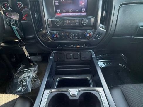 Used 2015 GMC Sierra 1500 SLE AWD/4WD image 24