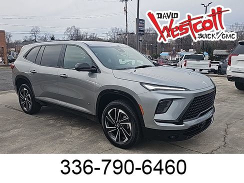 Certified 2025 Buick Enclave Sport Touring image 1