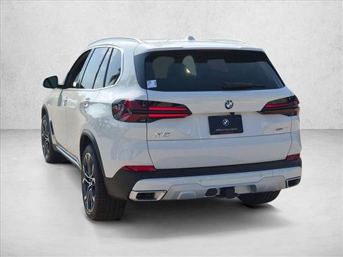 New 2026 BMW X5 xDrive40i w/ Climate Comfort Package AWD/4WD image 8