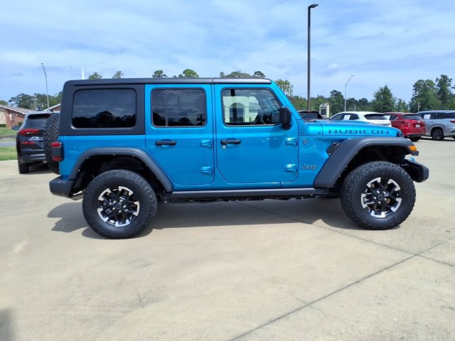 Used 2024 Jeep Wrangler Unlimited Rubicon 4xe w/ Technology Group AWD/4WD image 2