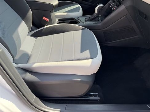 Used 2025 Volkswagen Taos S image 11