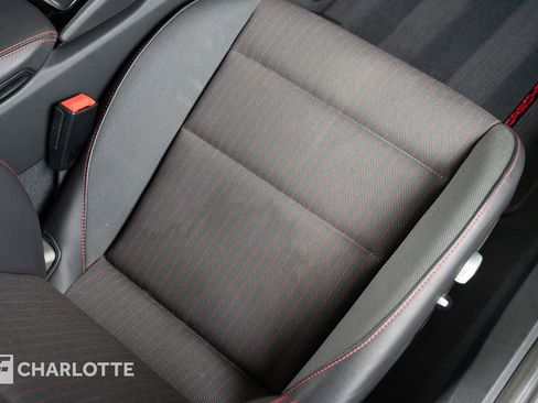 Used 2019 Porsche 911 Carrera T image 34