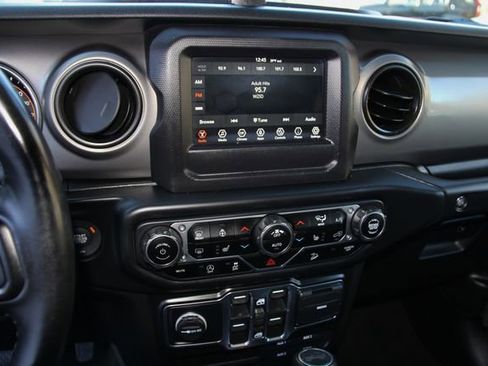 Used 2020 Jeep Wrangler Unlimited Sport S AWD/4WD image 22