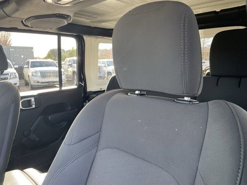 Used 2021 Jeep Wrangler Unlimited Sport image 21