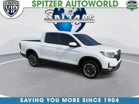 Used 2024 Honda Ridgeline RTL+ image 2