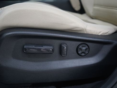 Used 2017 Honda CR-V EX image 26