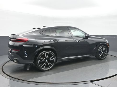 Used 2024 BMW X6 xDrive40i AWD/4WD image 3