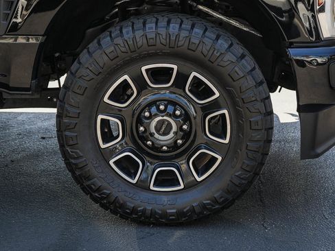 Used 2026 Ford F250 Platinum AWD/4WD image 10