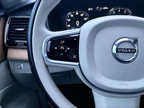 Used 2019 Volvo XC90 T6 Inscription w/ Protection Package image 15
