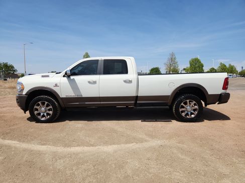 Used 2020 RAM 3500 Limited AWD/4WD image 2