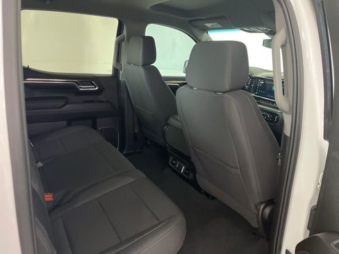 Used 2023 Chevrolet Silverado 1500 LT image 22