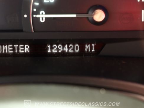 Used 2006 Cadillac XLR V image 37