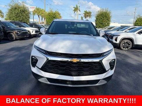 Used 2023 Chevrolet Blazer LT w/ Convenience Package FWD image 2