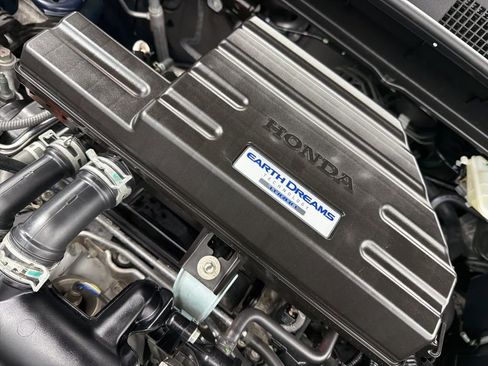 Used 2017 Honda CR-V Touring image 32