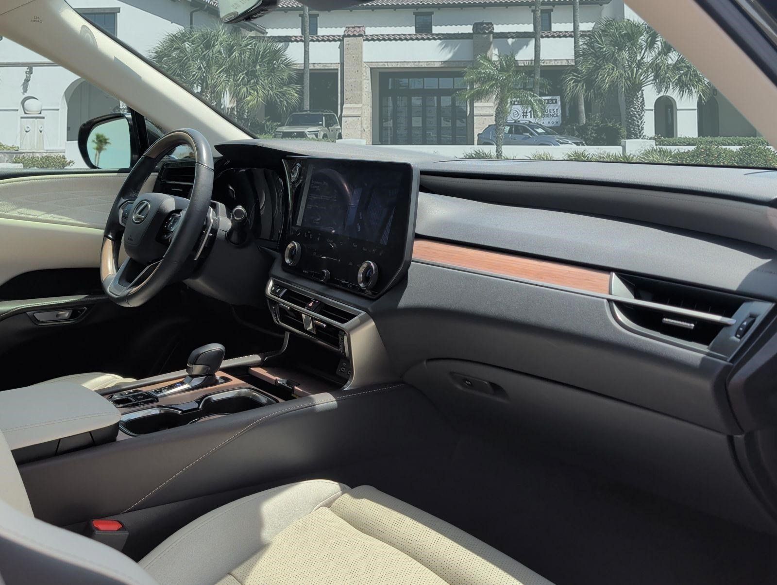 Used 2023 Lexus RX 350 FWD w/ Accessory Package image 30