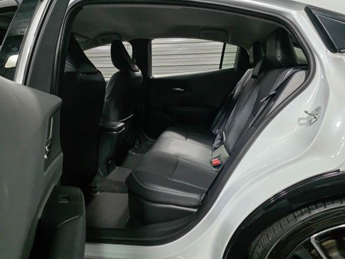 Used 2024 Toyota Prius XLE image 19