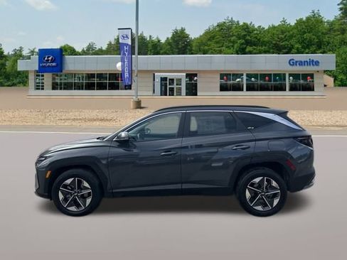 Certified 2025 Hyundai Tucson SEL image 11