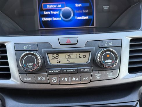 Used 2016 Honda Odyssey EX-L image 18