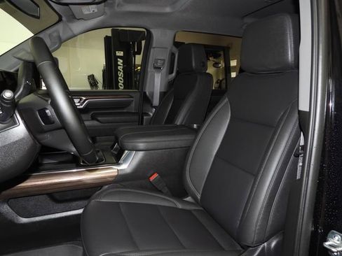 Used 2026 Chevrolet Silverado 2500 LT w/ Trail Boss Package AWD/4WD image 33