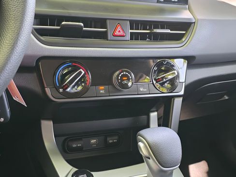 Used 2026 Kia Seltos LX FWD image 22