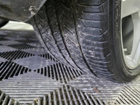 Used 2013 Mercedes-Benz CLS 550 CLS 550 4dr Sedan image 37