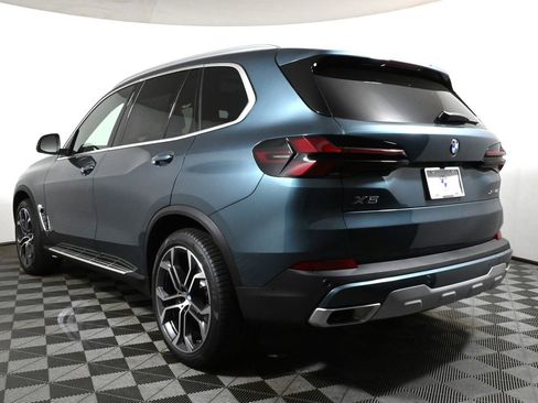Used 2026 BMW X5 xDrive40i w/ Climate Comfort Package image 5