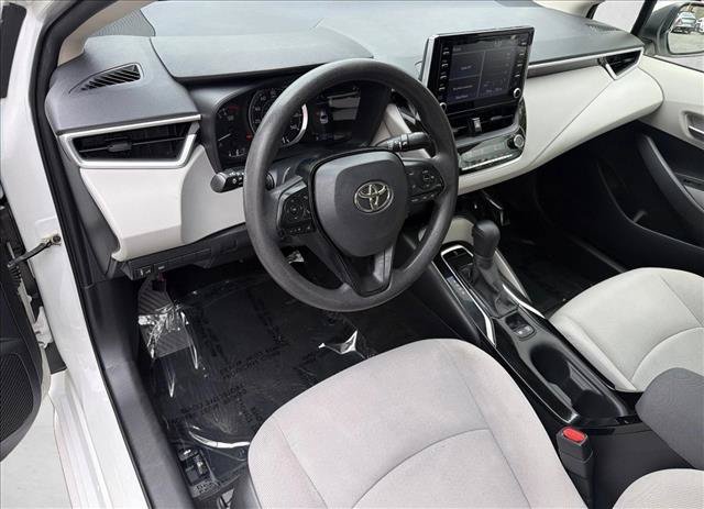 Used 2020 Toyota Corolla LE w/ Protection Package FWD image 13