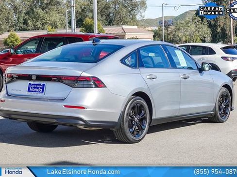 Certified 2025 Honda Accord SE image 9