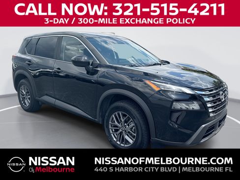 Used 2026 Nissan Rogue SV AWD/4WD image 1