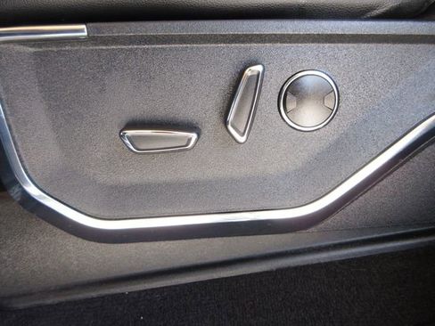 Certified 2022 Ford F150 Lariat w/ Equipment Group 502A High image 12