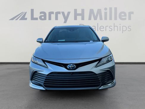 Certified 2021 Toyota Camry XLE w/ Navigation Upgrade Package FWD image 8
