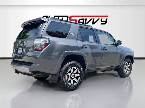 Used 2022 Toyota 4Runner TRD Off-Road Premium image 7