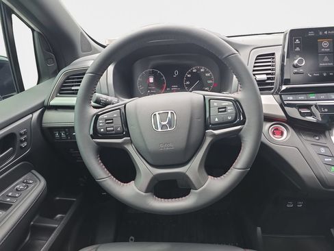 Certified 2026 Honda Odyssey Sport-L image 11