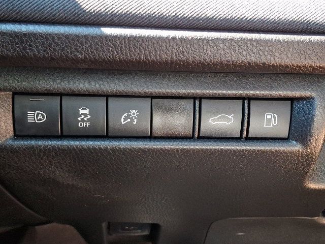 Used 2025 Toyota Camry LE FWD image 22