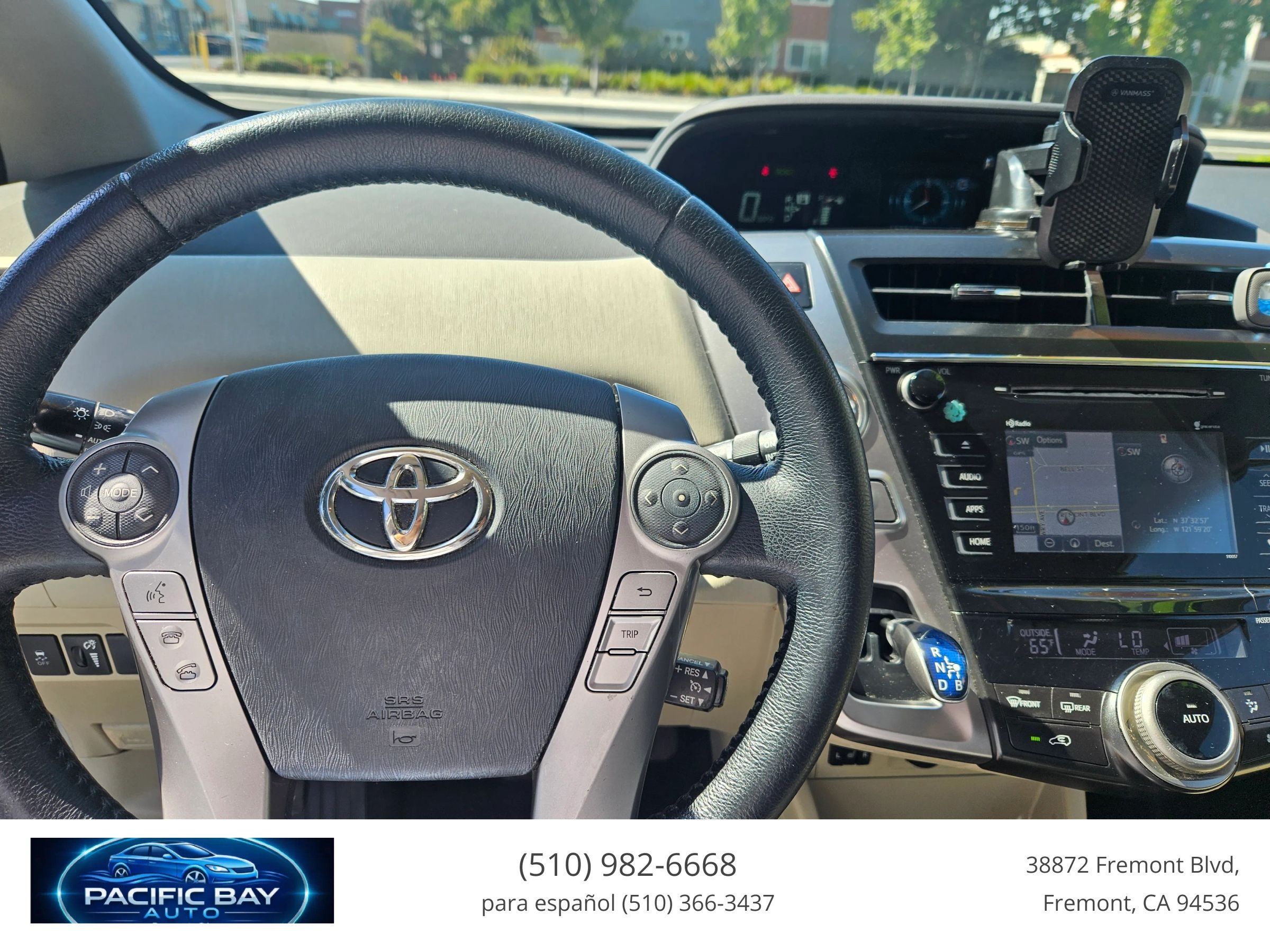 Used 2015 Toyota Prius V Four FWD image 8