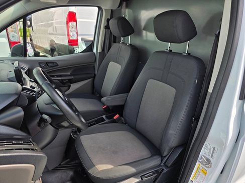 Used 2020 Ford Transit Connect XL FWD image 11