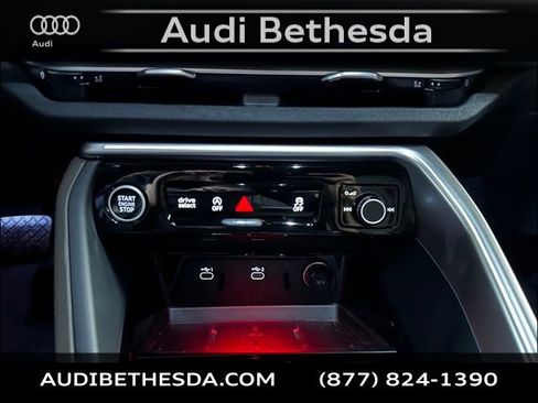 New 2026 Audi Q5 Prestige image 18