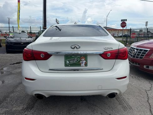 Used 2015 INFINITI Q50 w/ Moonroof Package RWD image 5