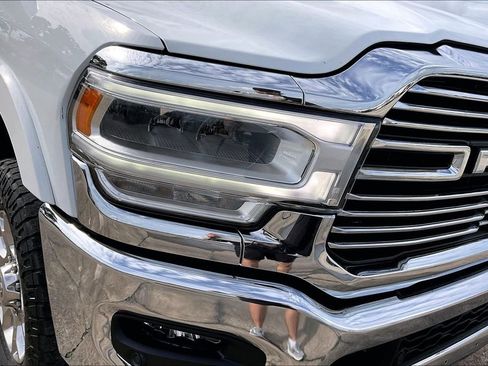 Used 2022 RAM 2500 Laramie AWD/4WD image 29