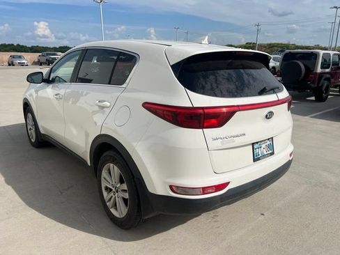 Used 2017 Kia Sportage LX FWD image 5