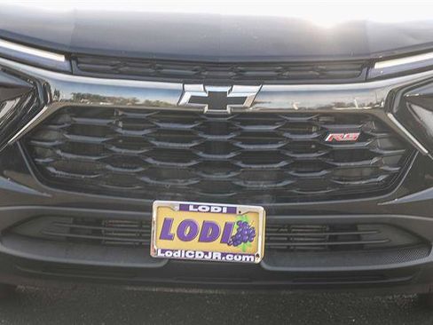 Used 2024 Chevrolet TrailBlazer RS image 7