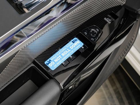 Used 2024 BMW 740i w/ Premium Package 2 image 54